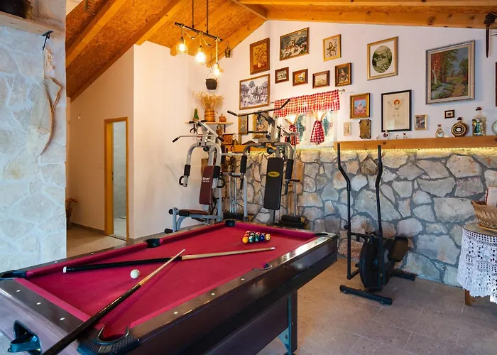 Three-bedroom In Villa