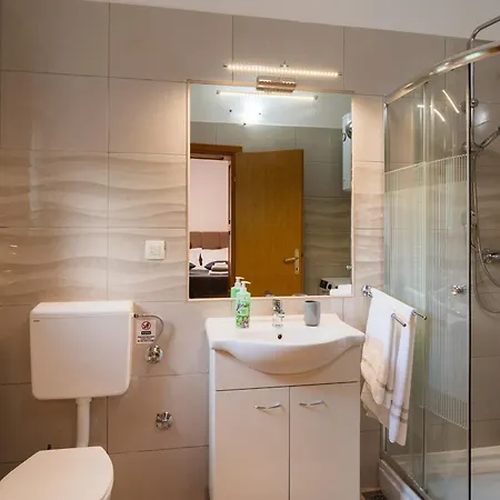 Three-bedroom In Villa *