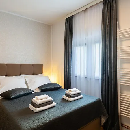 Three-bedroom In Villa *