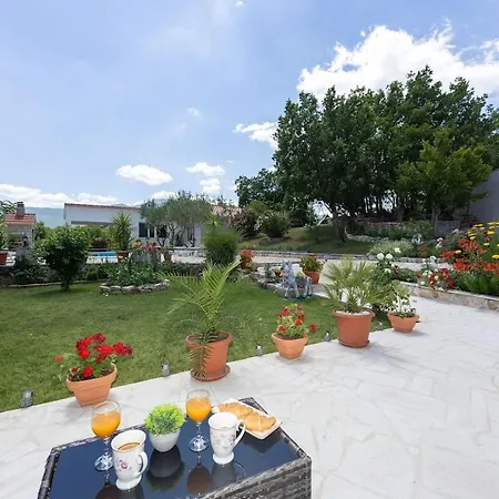 Vila Three-bedroom In